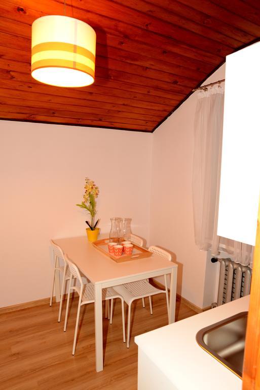 Villa Osa Modlin Airport Закрочим Екстериор снимка