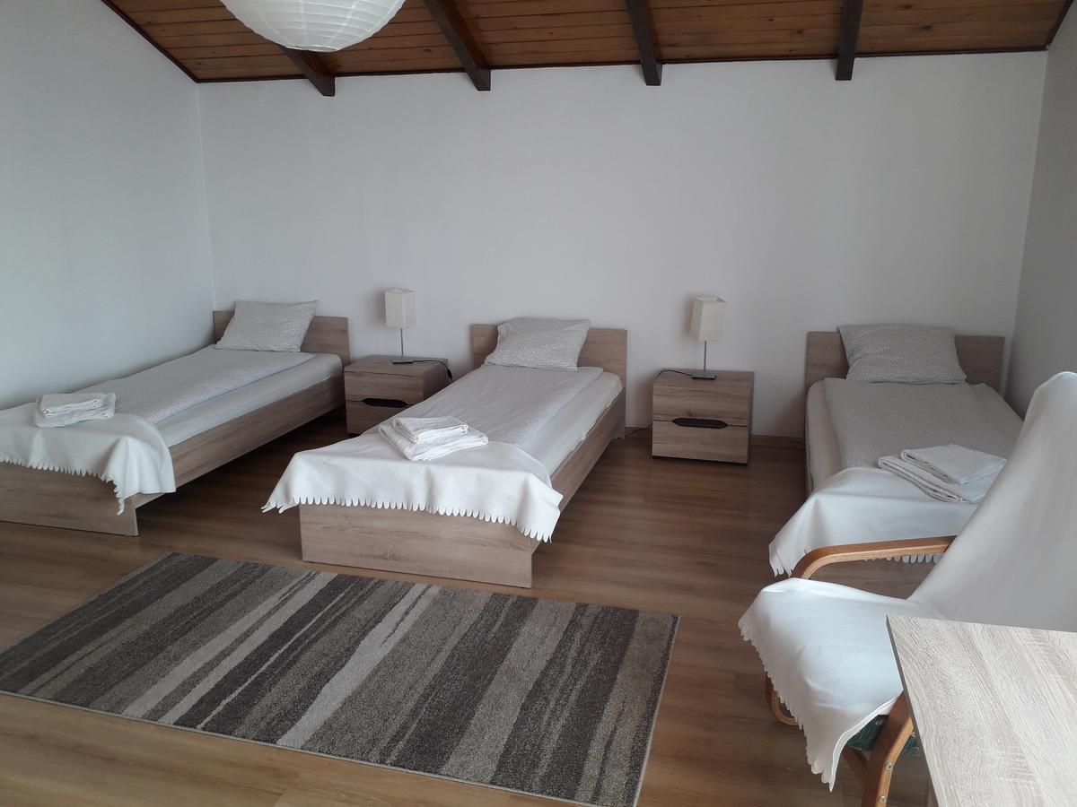 Villa Osa Modlin Airport Закрочим Екстериор снимка